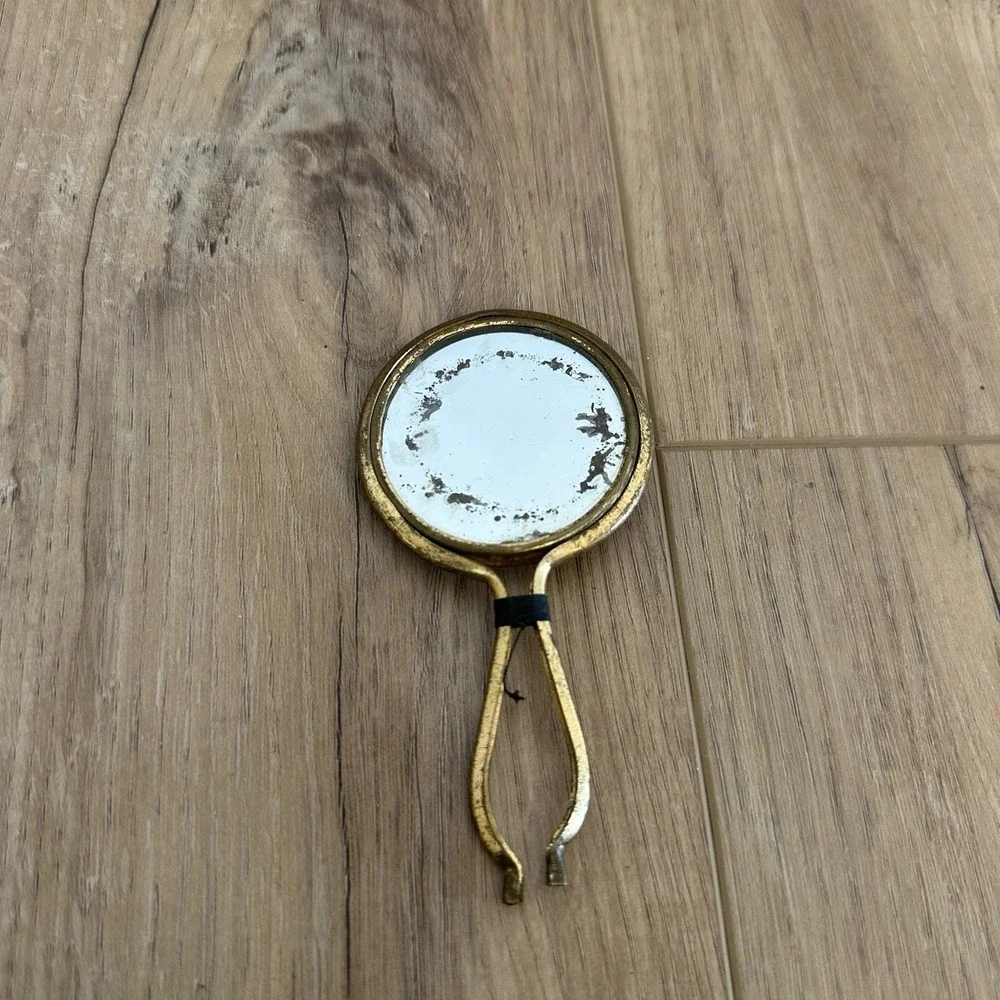 VTG Art Nouveau Small Hand Mirror‎ Gold Lady's Face Purse